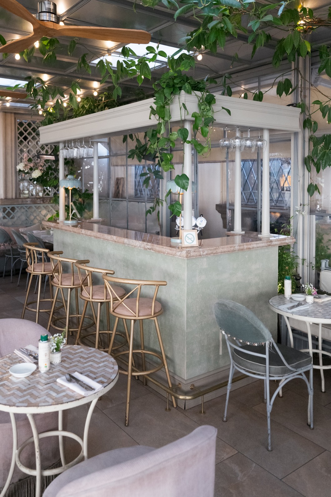 LùBar — photo 10
