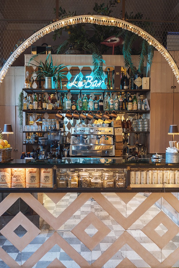 LùBar — photo 6