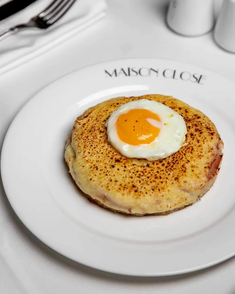 Maison Close Restaurant — photo 7