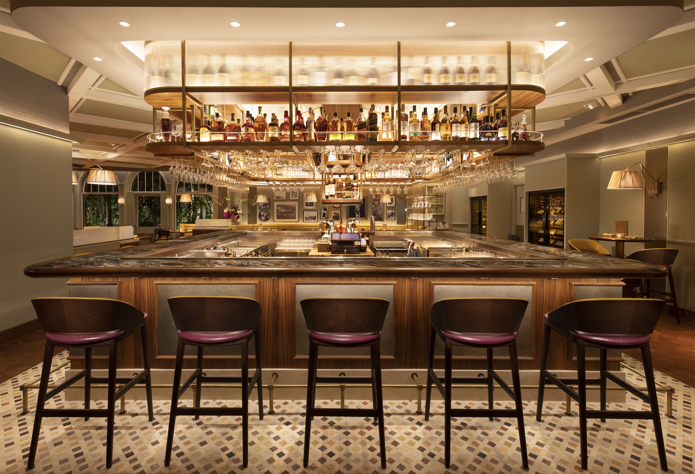Henry’s Palm Beach
