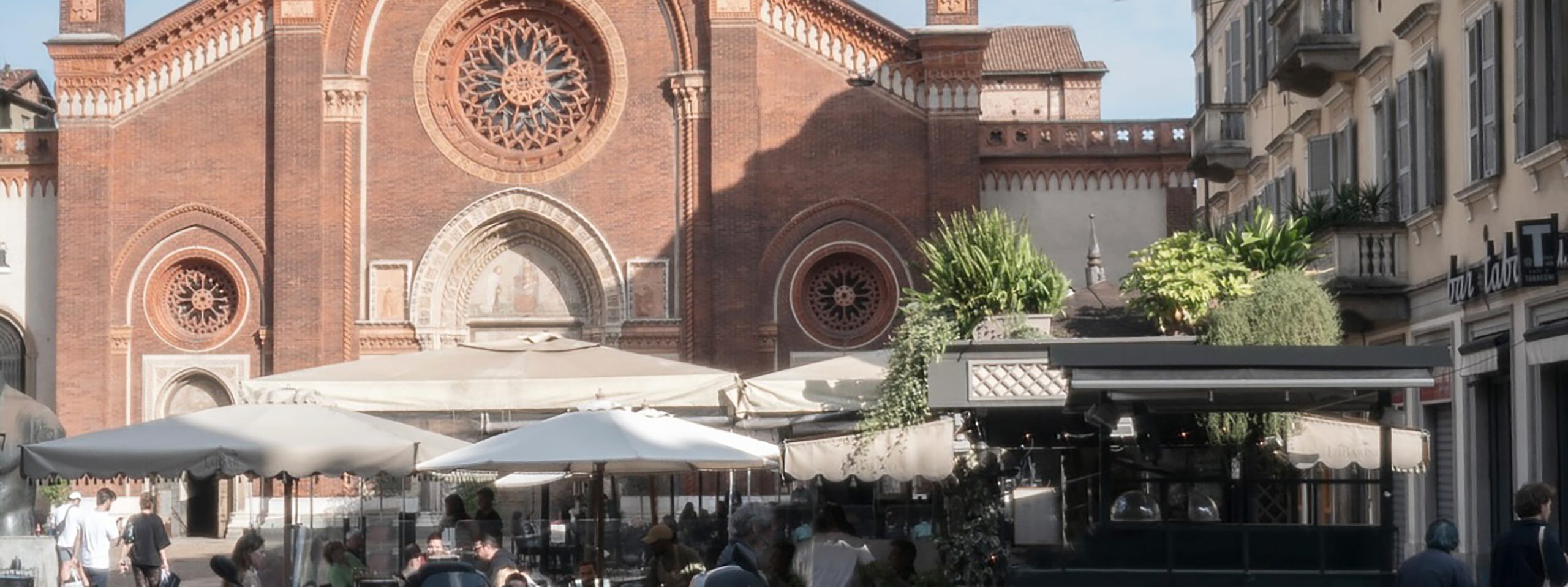 LùBar — photo 2