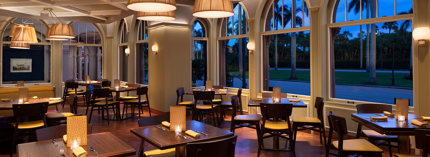 Henry’s Palm Beach — photo 2