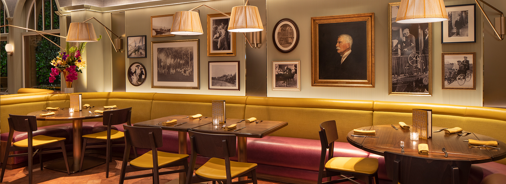 Henry’s Palm Beach — photo 3