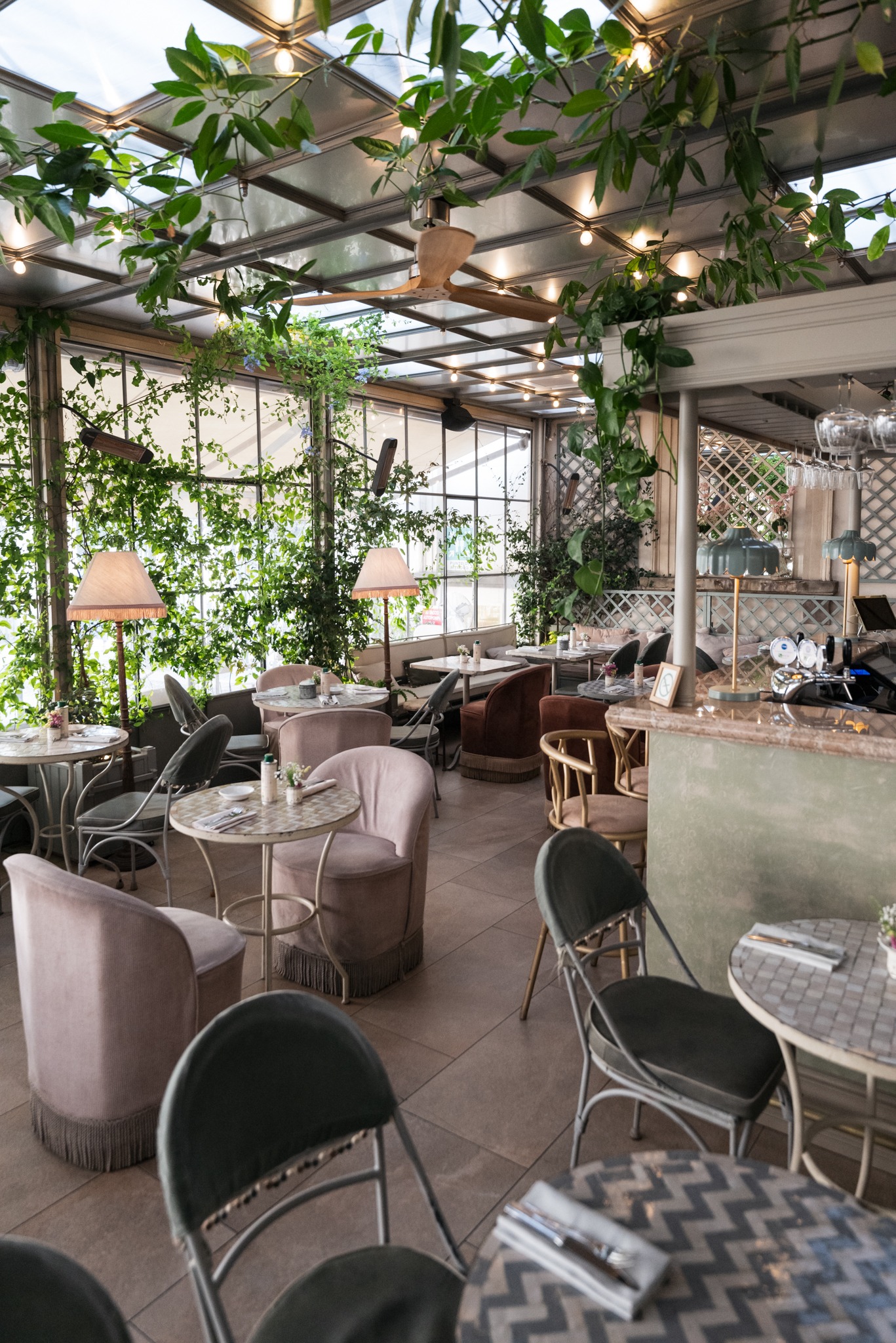 LùBar — photo 9