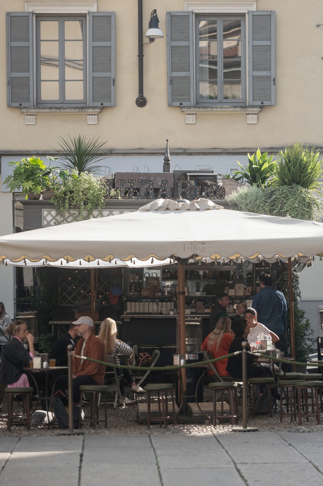 LùBar — photo 4